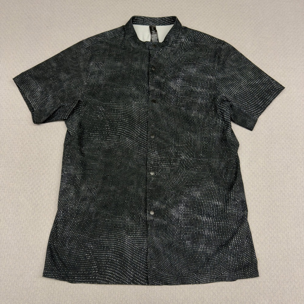 Lululemon Airing Easy Stand Collar Snap Shirt Mens Small Gray Performance Casual